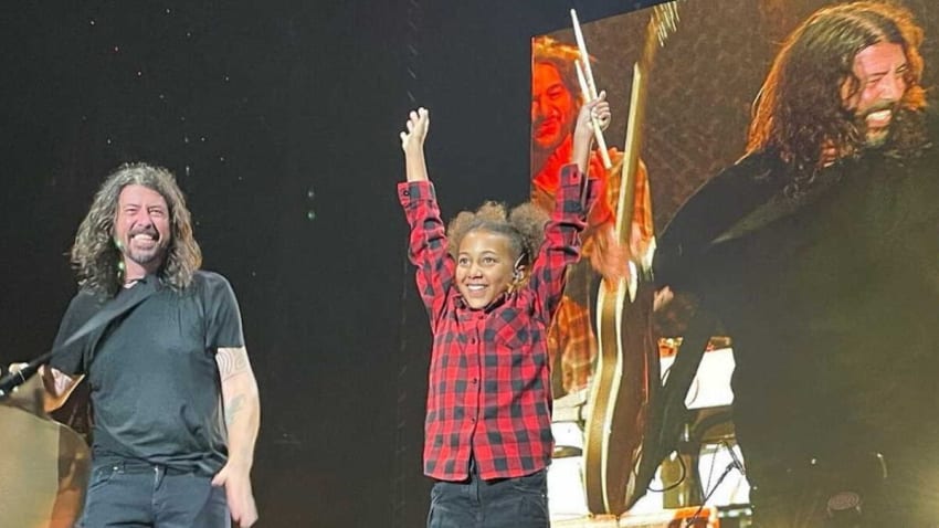 Foo Fighters Welcome 11-Year-Old Drummer Nandi Bushell At The Forum