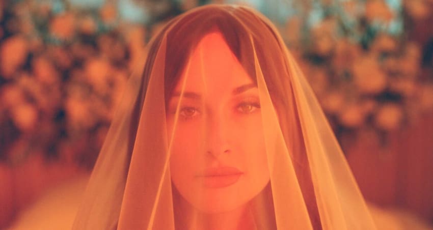 Kacey Musgraves Press August 2021 Raquel