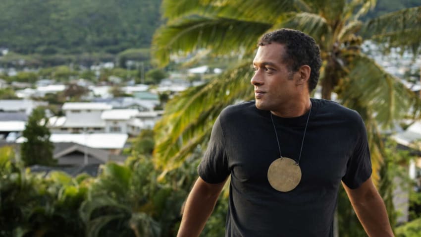 Makaya McCraven Details New Album ‘Deciphering The Message’ & Shares Single