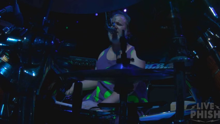 Phish Performs ‘The Moma Dance’ In Atlantic City: Pro-Shot Video