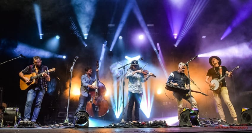 Infamous Stringdusters Rawn 2021 b