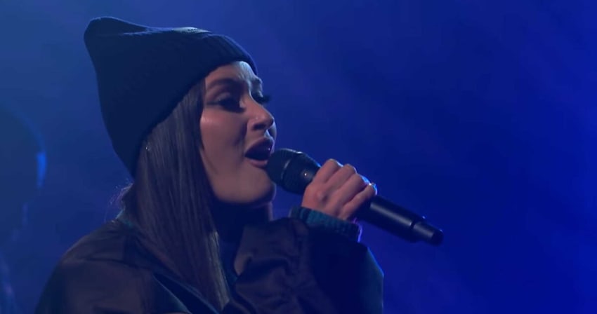 Kacey Musgraves Breadwinner Colbert