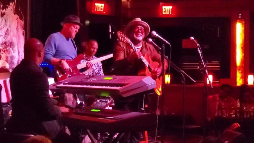 Jonathan Butler - Where Love Comes In - Vibrato Jazz Club - Los Angeles, CA 20211010