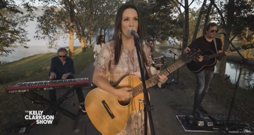 Natalie Hemby Radio Silence Kelly Clarkson