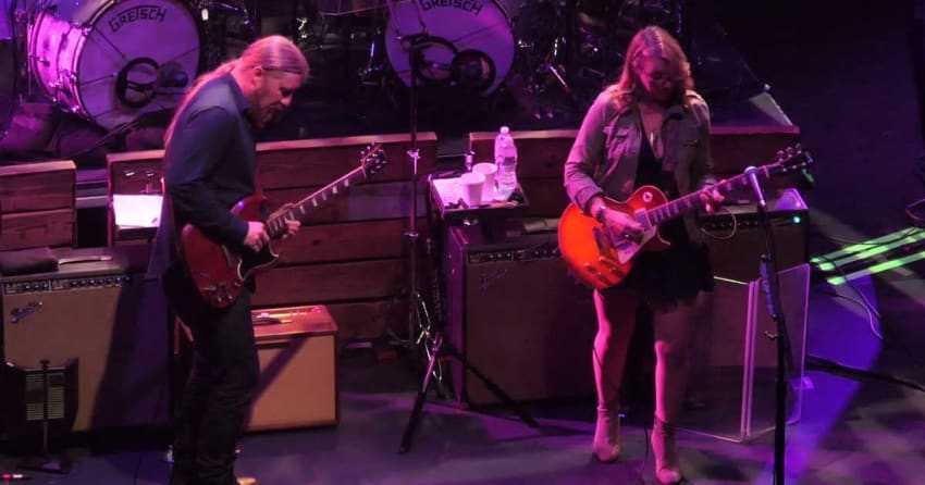 Tedeschi Trucks Band Rolling Stones Jimi Hendrix Leonard Cohen Covers Beacon Theatre