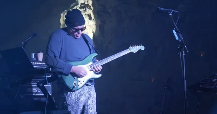 Disco Biscuits Step Inside Caverns