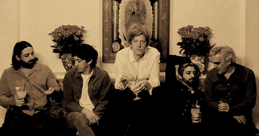 Spoon Beatles Christmas Spotify Singles