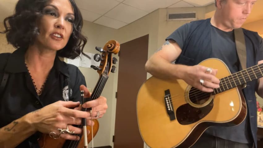 Watch Amanda Shires & Jason Isbell Perform ‘Home To Me’ Backstage At The Ryman