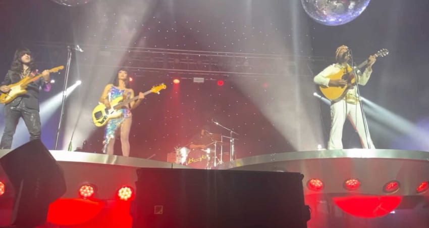 Leon Bridges Khruangbin Dallas Videos
