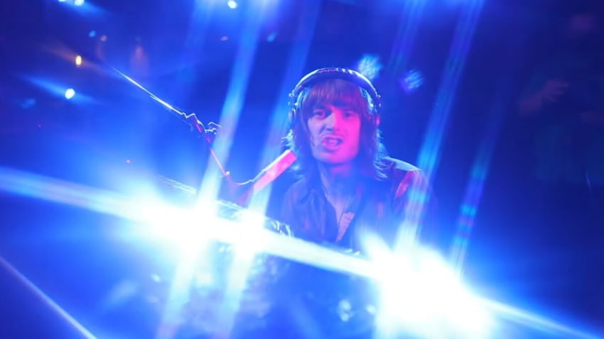 Watch Neal Francis Perform ‘Problems’