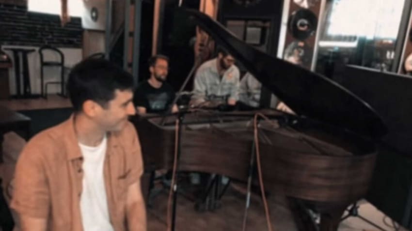 Vulfpeck Shares ‘Disco De Lune’ Single