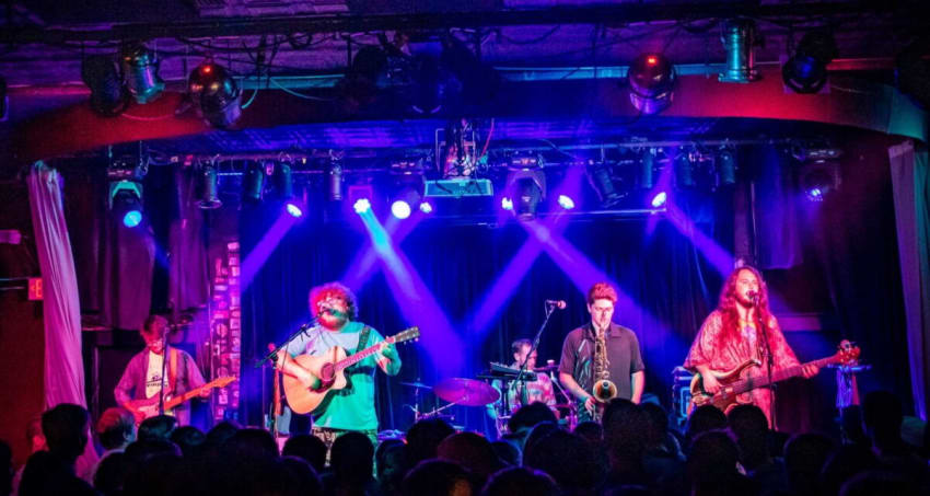 Kendall Street Company Live 2021 Redd
