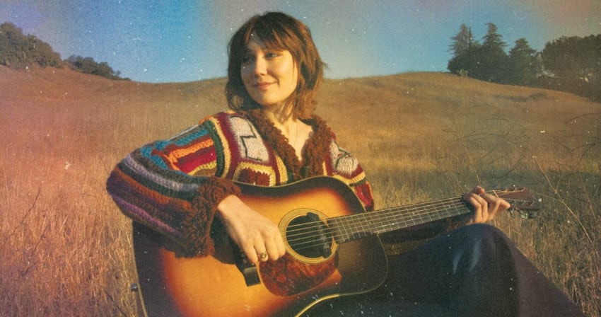 Molly Tuttle press January 2022