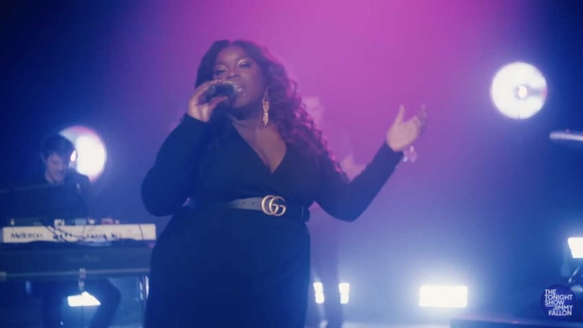 Yola Reschedules February Tour Dates For September 2022 Due To COVID-19