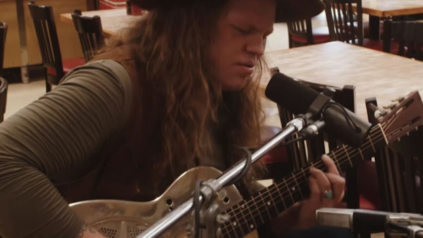 Watch Marcus King Perform Acoustic ‘Beautiful Stranger’ & More For 2019 Luck Session