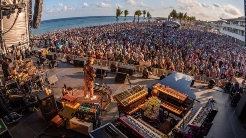 Phish Wraps Riviera Maya Mexico 2022: Setlist, Recap & Skinny - Night 4