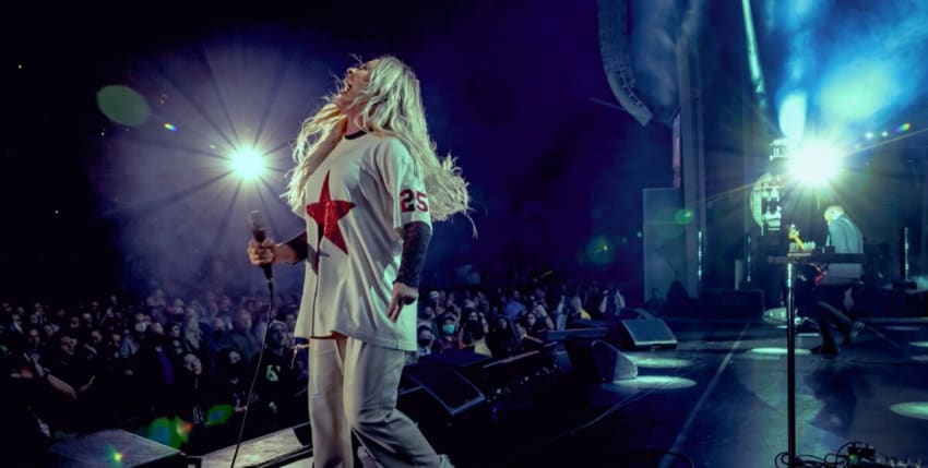 Alanis Morissette Live