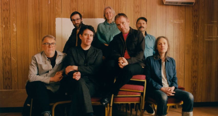 Belle Sebastian Press February 2022 Fernando