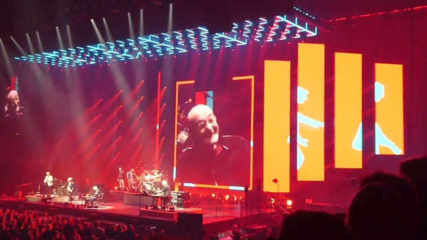 Genesis - I Can't Dance, with crew doing the 'ICD walk' - O2 Arena, London, 26/3/22