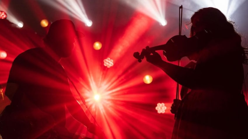 Greensky Bluegrass Welcomes Allie Kral & Larry Keel In Charleston
