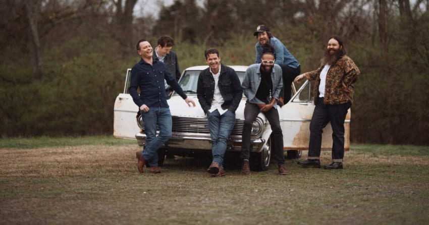 Old Crow Medicine Show Press March 2022 Wood