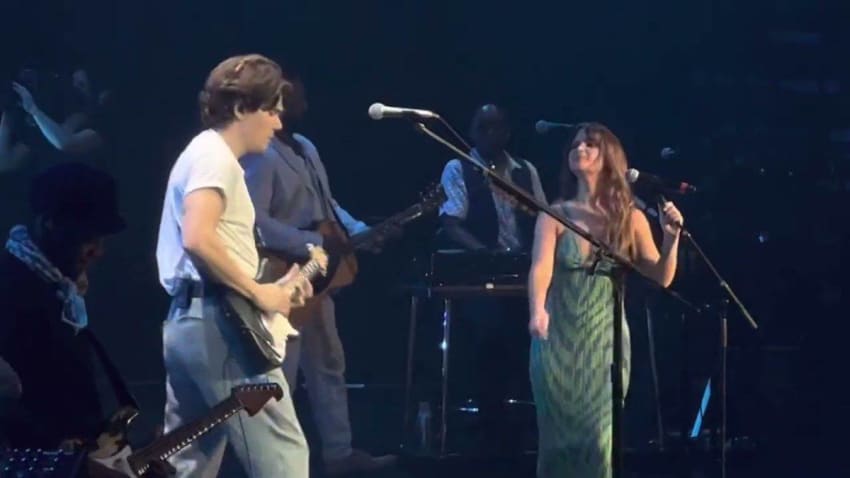 John Mayer joined by Maren Morris in Nashville to perform “Slow Dancing in a Burning Room” - 4.13.22