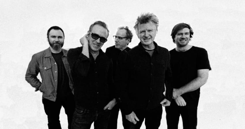 Crowded House Press 2022