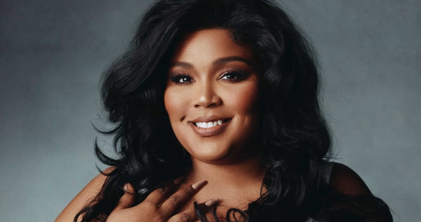Lizzo Press 2022 AB DM