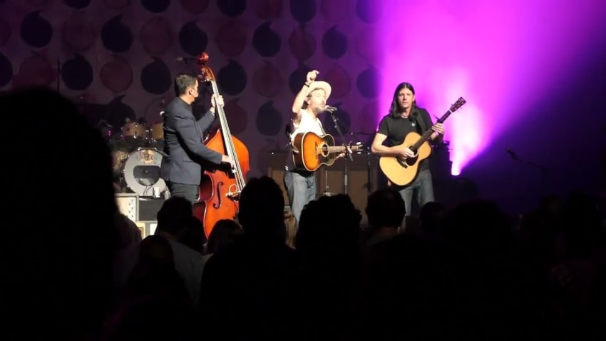 Avett Brothers "St Joseph" Chicago Theater, March 31, 2022 Chicago, IL Night 1