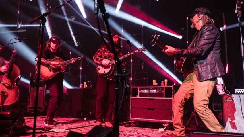 Les Claypool, Bob Weir & More Join Billy Strings At The Ryman