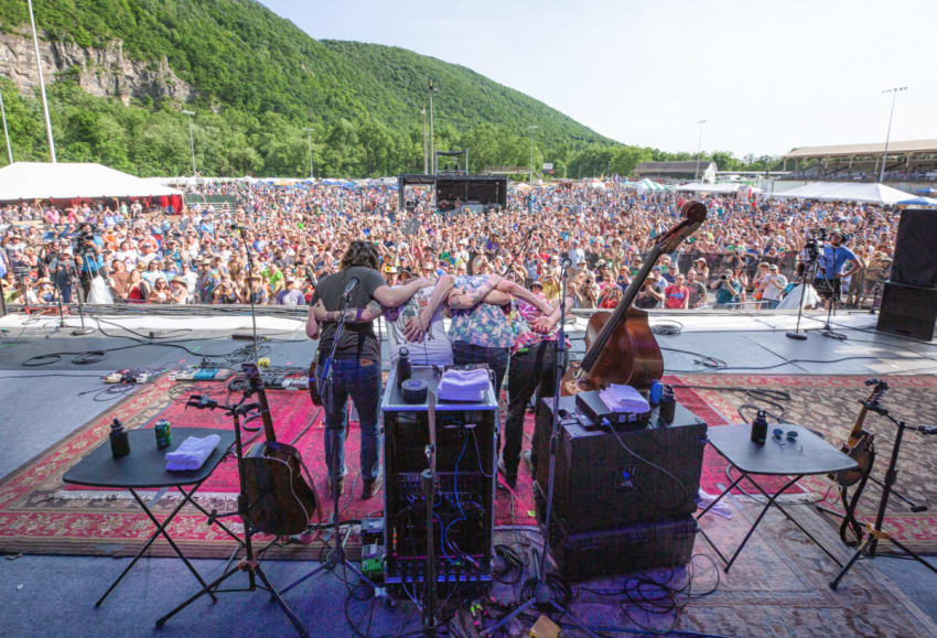 BillyStrings_PhotobySHELLYSWANGER-4
