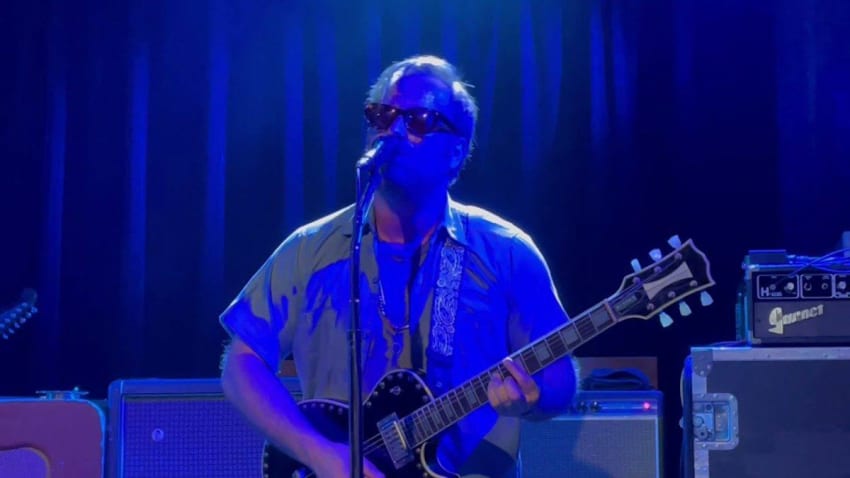 Black Keys - Dropout Boogie Promo Tour at The Troubadour on 5/11/22 - It Ain't Over (Live Debut)