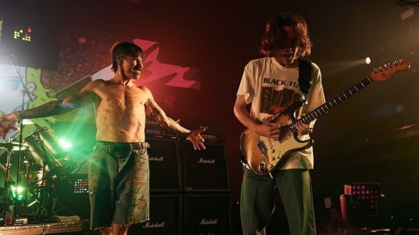 Red Hot Chili Peppers Kick Off World Tour In Spain