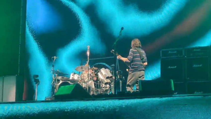 Red Hot Chili Peppers - Soul To Squeeze (live @ Sevilla 4/6/2022)