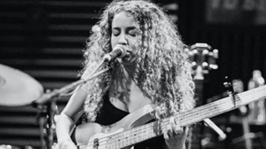 Tal Wilkenfeld