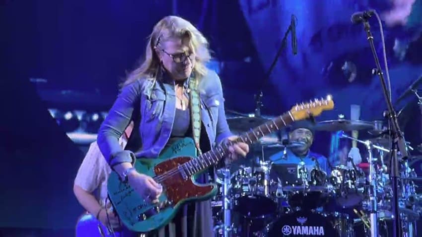 Susan Tedeschi, Derek Trucks, Dave Matthews Band - All Along the Watchtower