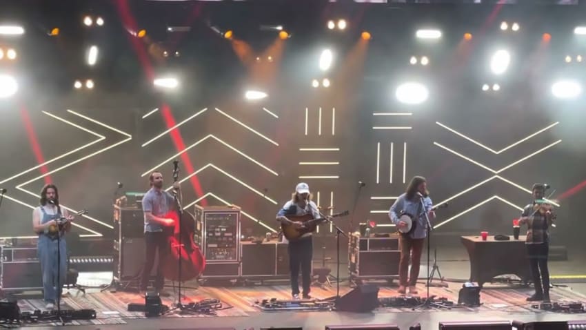 Billy Strings - Uncle Pen (Iroquois Amphitheater, Louisville, KY 7/24/22)