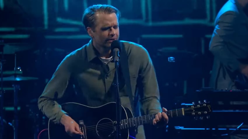 Death Cab For Cutie Performs ‘Here To Forever’ On ‘Colbert’