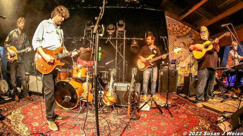 Leftover Salmon Details Thanksgiving Run 2022 With Sam Bush & Lindsay Lou