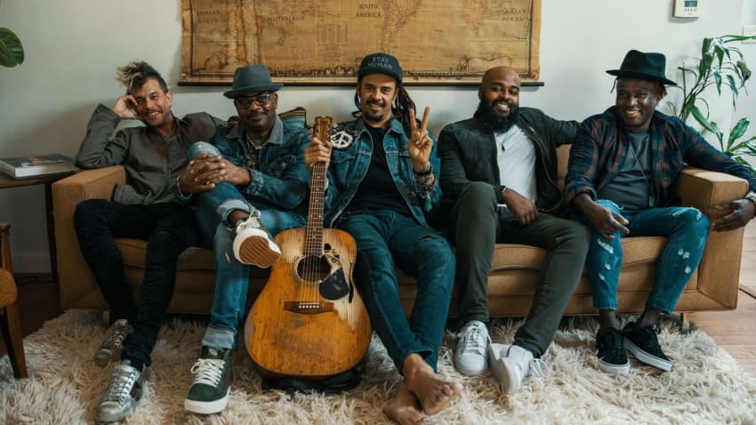 Michael Franti & Spearhead