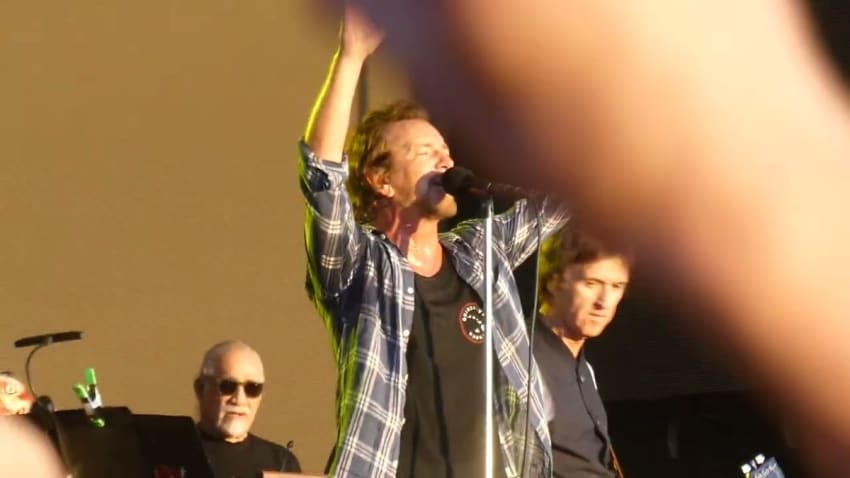 Pearl Jam - Throw Your Hatred Down - Hyde Park London - British Summer Time -  9th July 2022