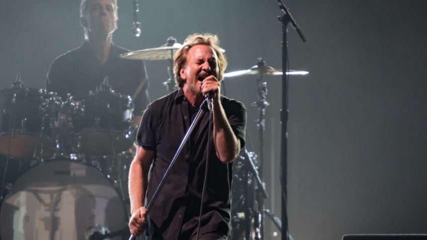 Pearl Jam Brings Out Thunderpussy Members At Denver Tour Finale