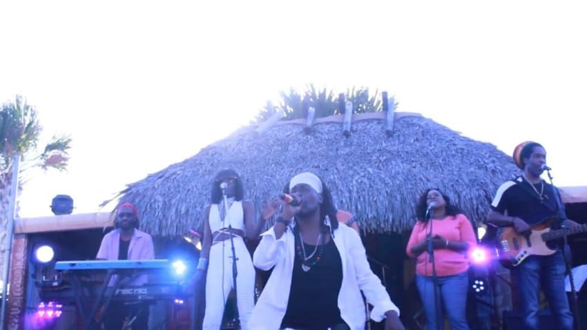 TIKI BAR 11th ANNUAL REGGAE FESTIVAL | OUTSIDE COLD LIVE PERFORMANCE |