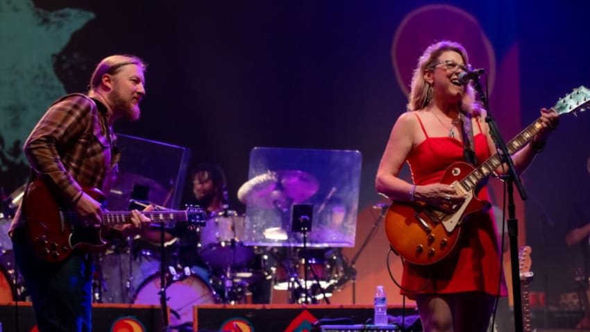 Watch Tedeschi Trucks Band Debut Faces Cover In Nebraska