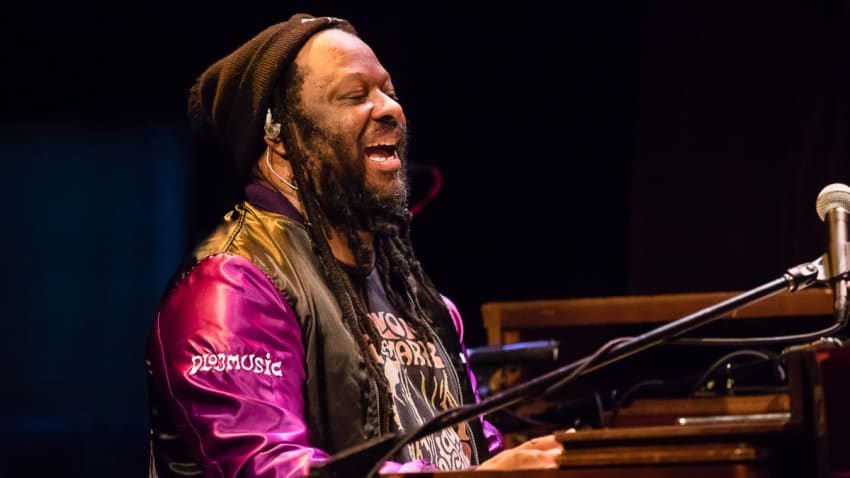 Delvon Lamarr Organ Trio