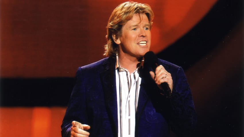 An Olde English Christmas with Herman's Hermits