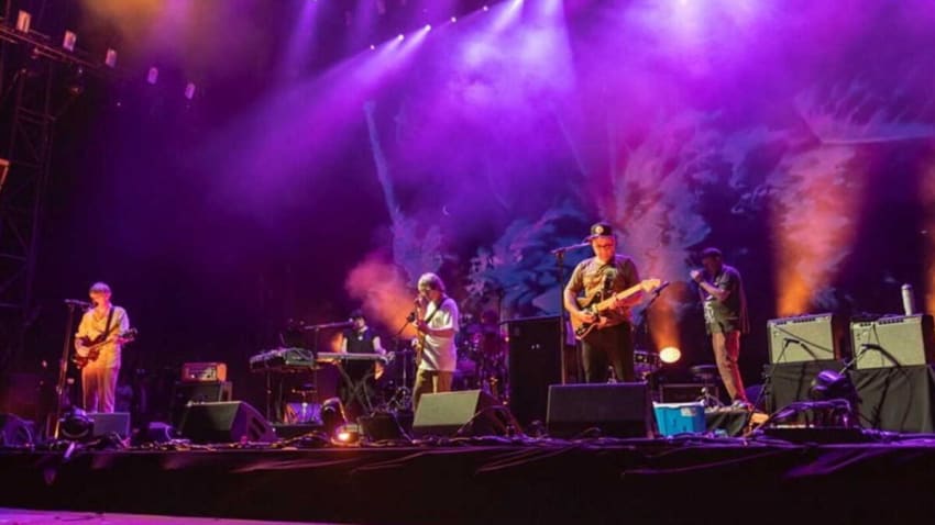 Pavement Breaks Out Deep Cuts In New York City Before 'Break Of Indeterminate Length'