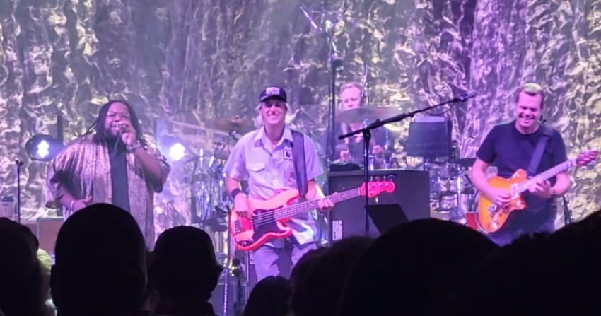 Umphrey's Main Squeeze Prince Los Angeles