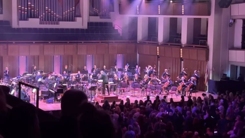 Prelude for Bobby Weir and wolf pack at Kennedy Center 10/5/65