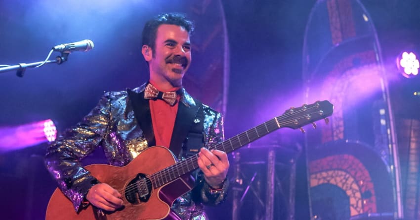 ALO LEBO Amor 2022 Weiand 001